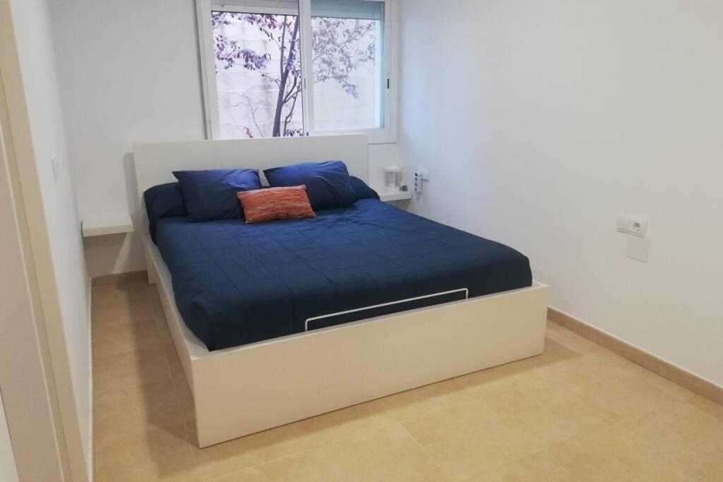 Costa Brava apartment with stunning sea view - Housity