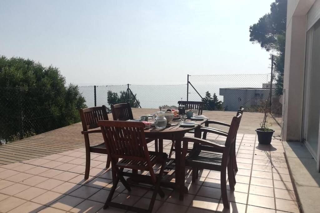 Costa Brava apartment with stunning sea view - Housity