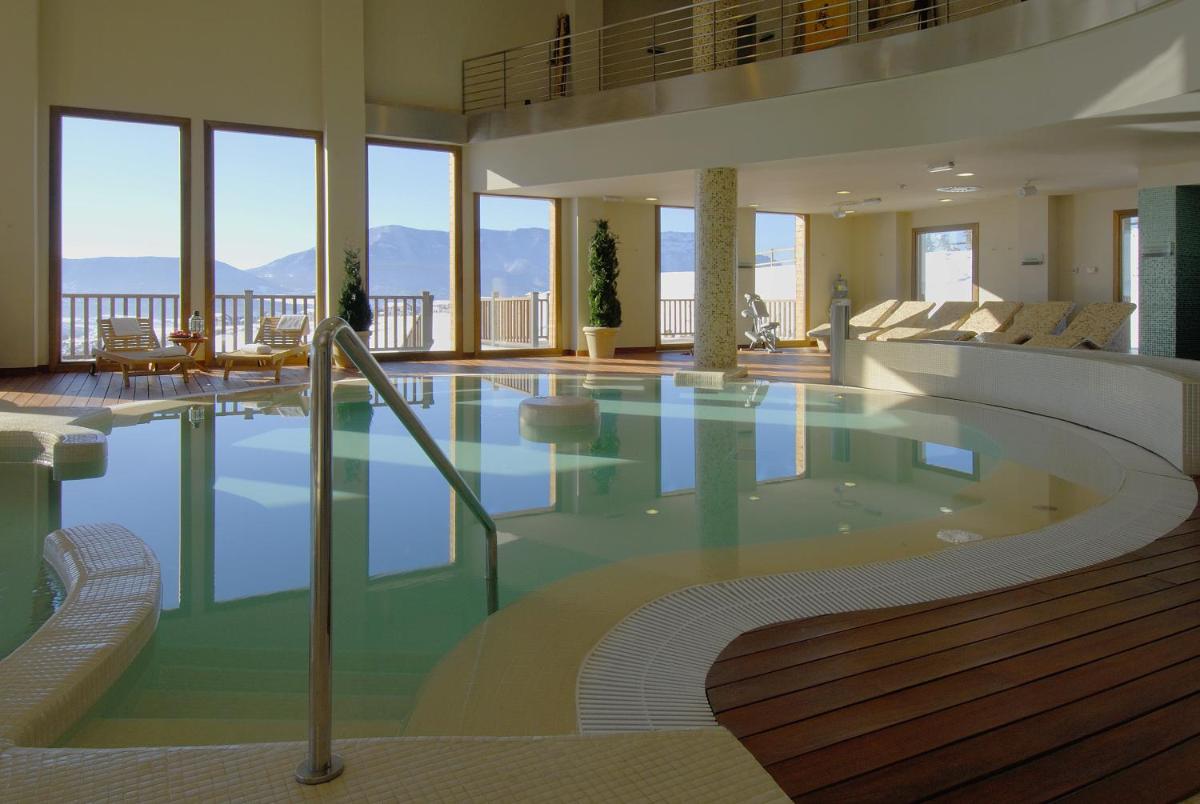 Piscina en o cerca de Hotel & Spa Real Badaguás Jaca