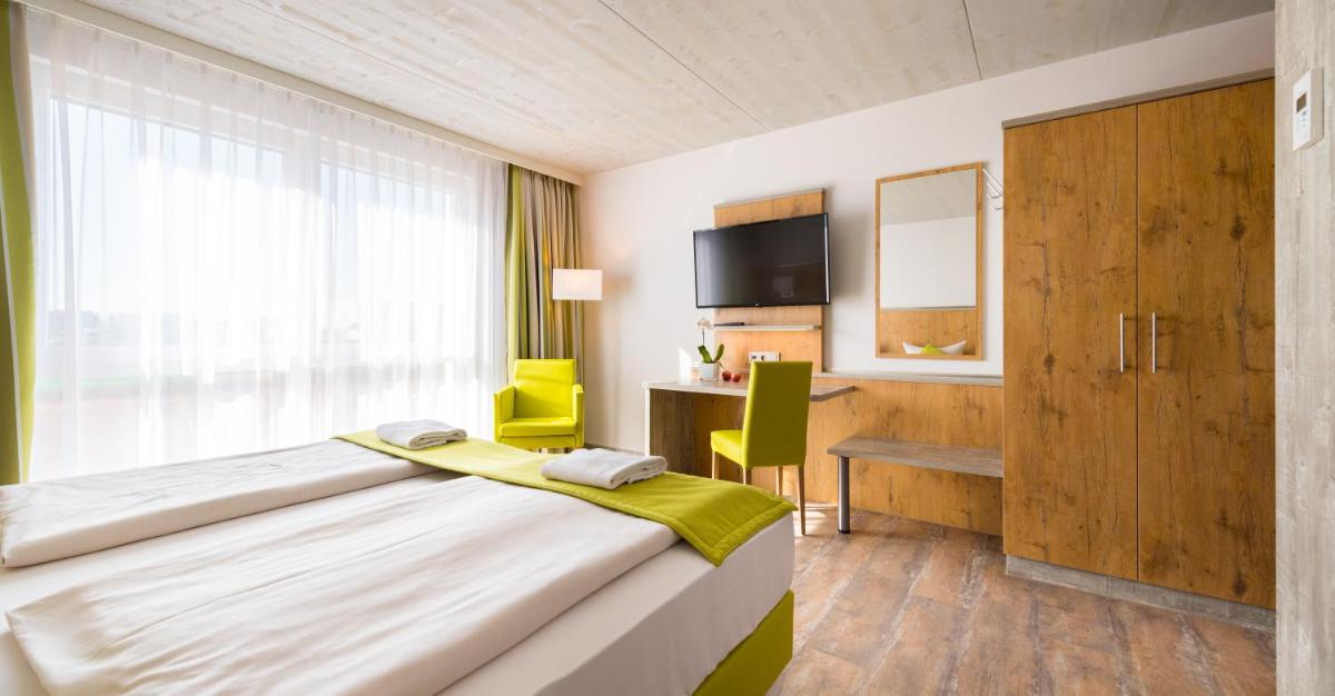 OHO Rooms Herrenberg Digital Access Only - Housity