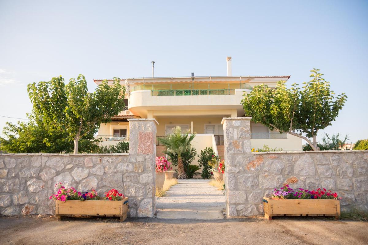 Ktima Develekou - Housity