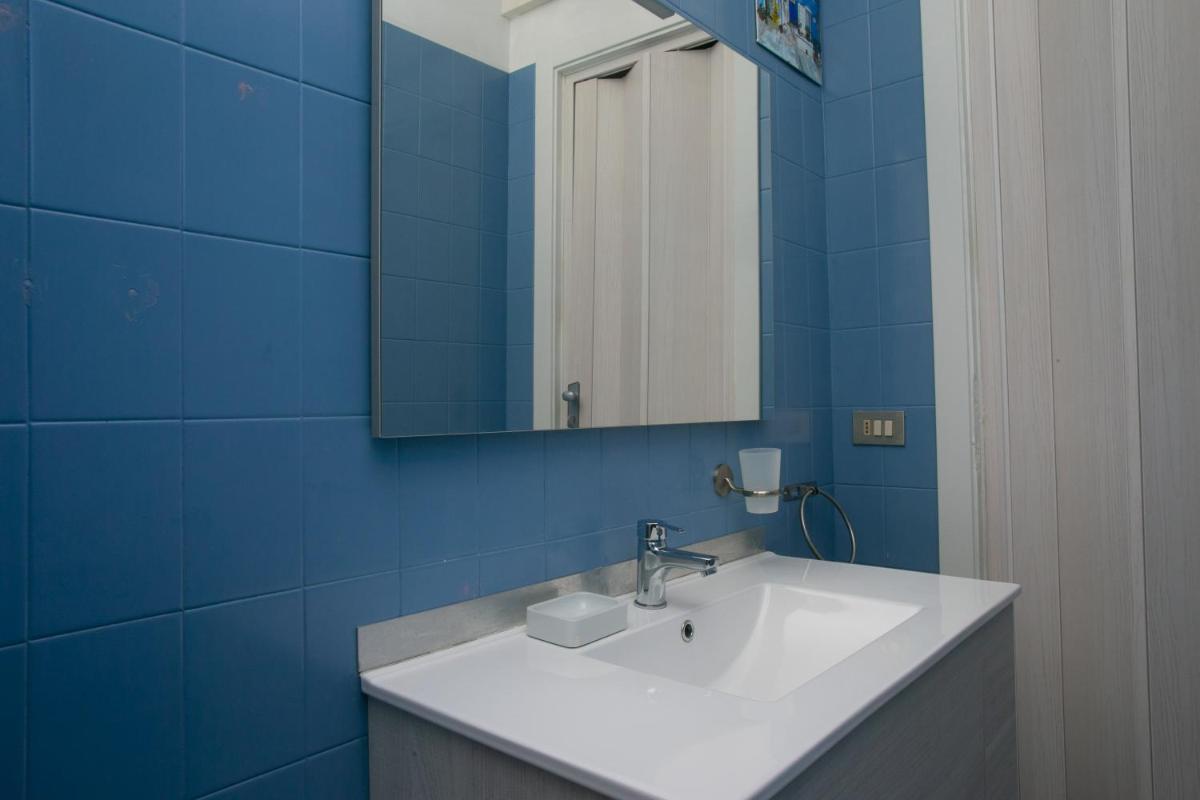 S205- Sirolo, trilocale con portico e aria condizionata - Housity