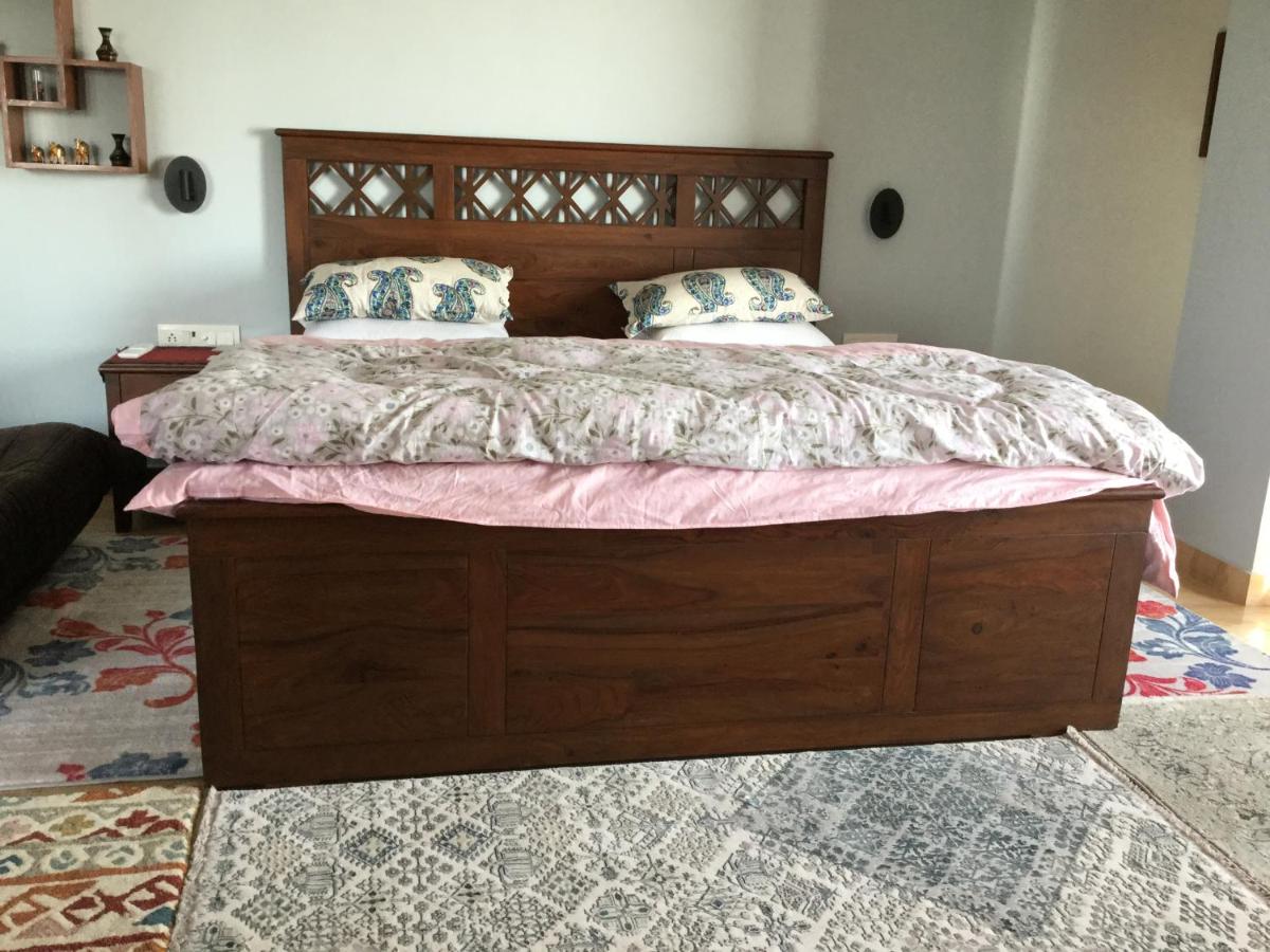 House in the Oaks - Housity