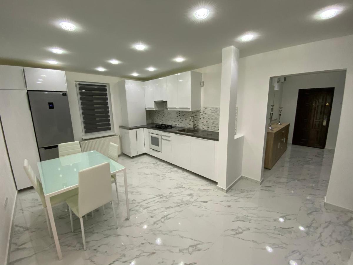 Concept Apartments 3 Camere - Housity