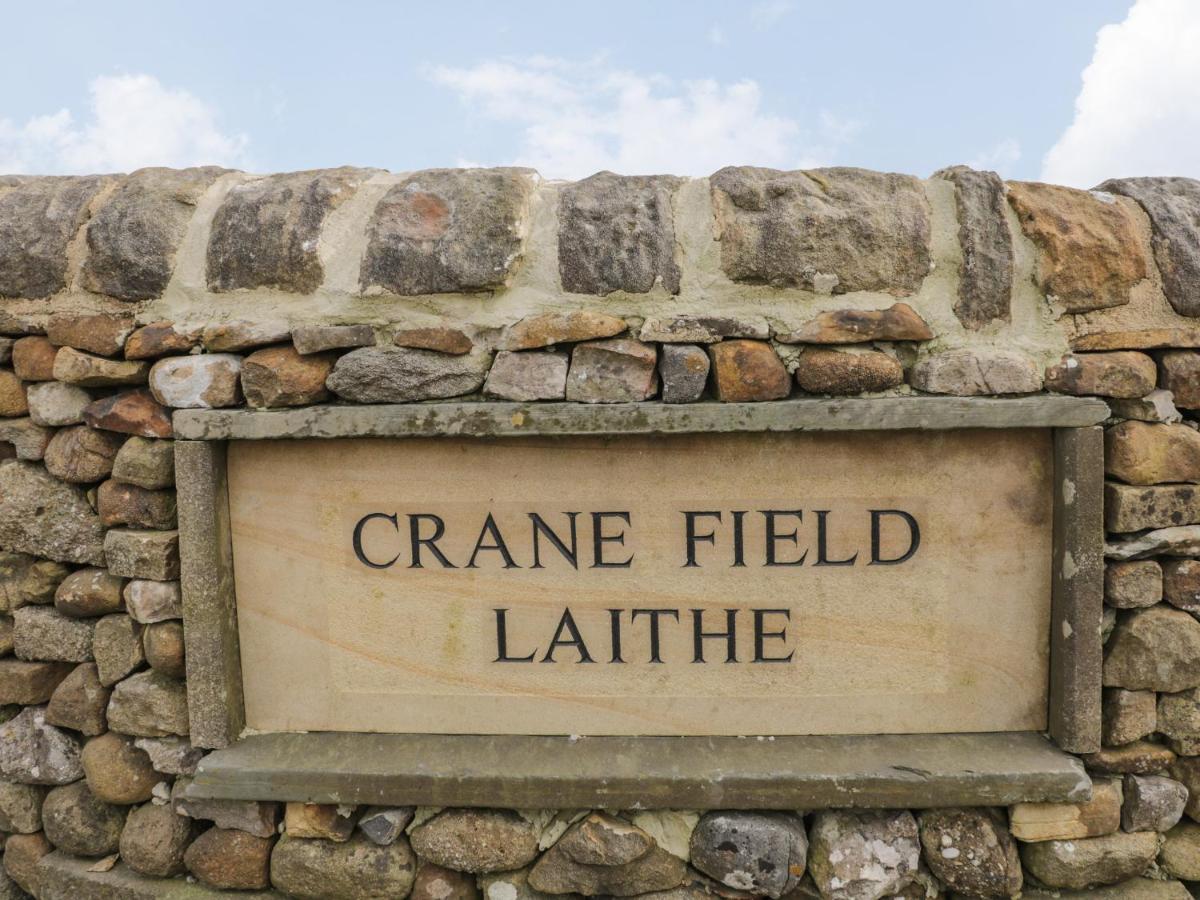 Crane Field Laithe - Housity