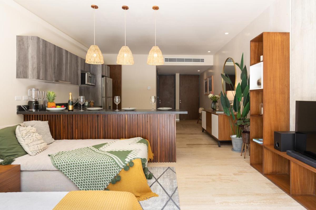 Suitetrails - Casa Sol y Luna Incredible 2BR Apartment by the Pool - Jungle Escape at Aldea Zama!