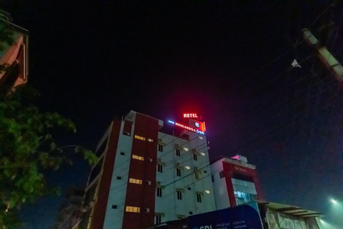 Hotel Mookambika Comforts - Housity