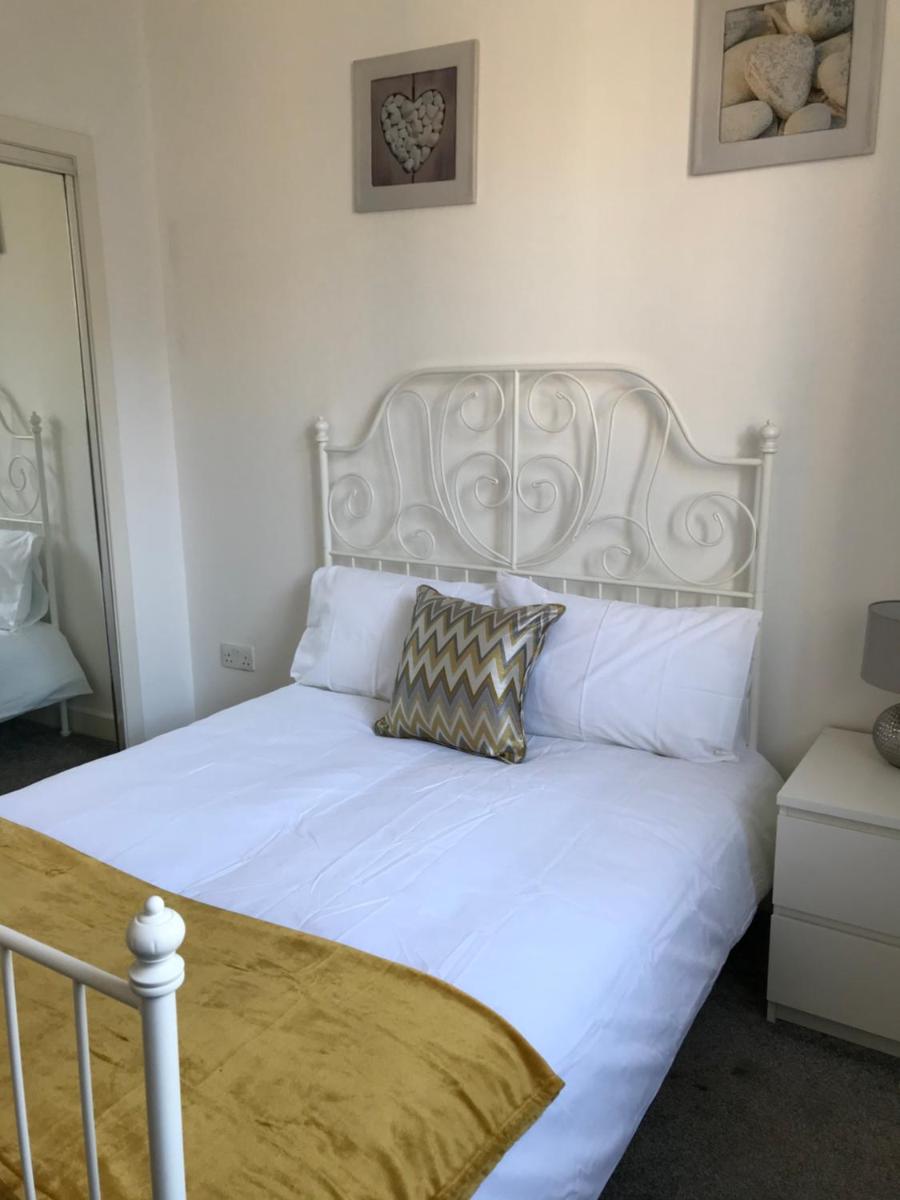 Apex Variety Gate Apartment - Housity