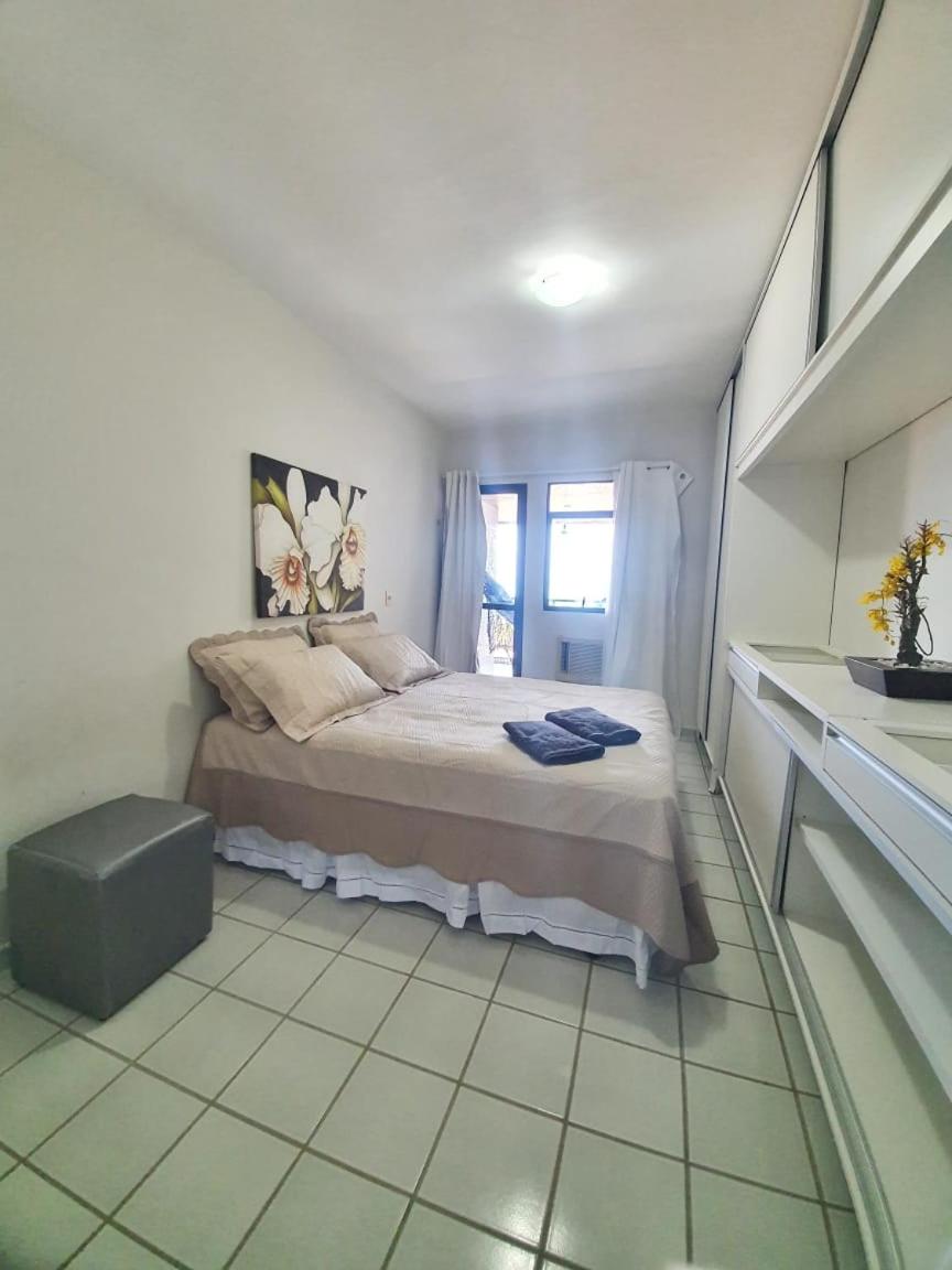 Apt lindo, amplo bem localizado em Areia Dourada - Housity