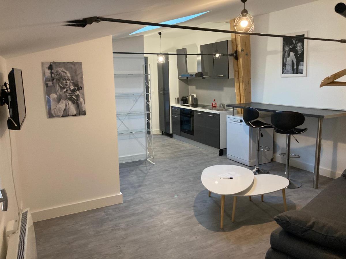 Le celebrity - Housity
