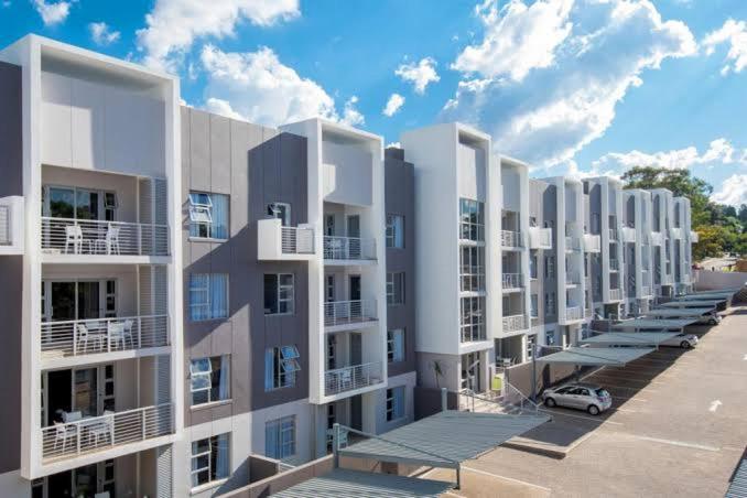 Sandton Luxury Apartments - Housity