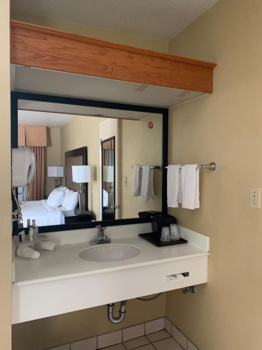 Hotel Silver Lake - Housity