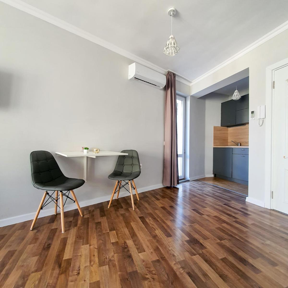 Студио High Spirit - Housity