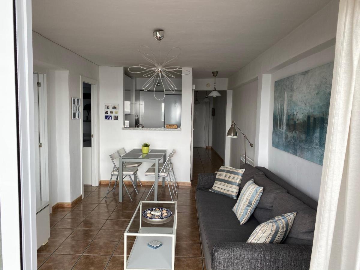 Suitetrails - Beach Front Apartment