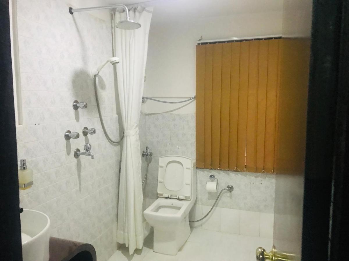 The Majestic Bed & Breakfast - Housity