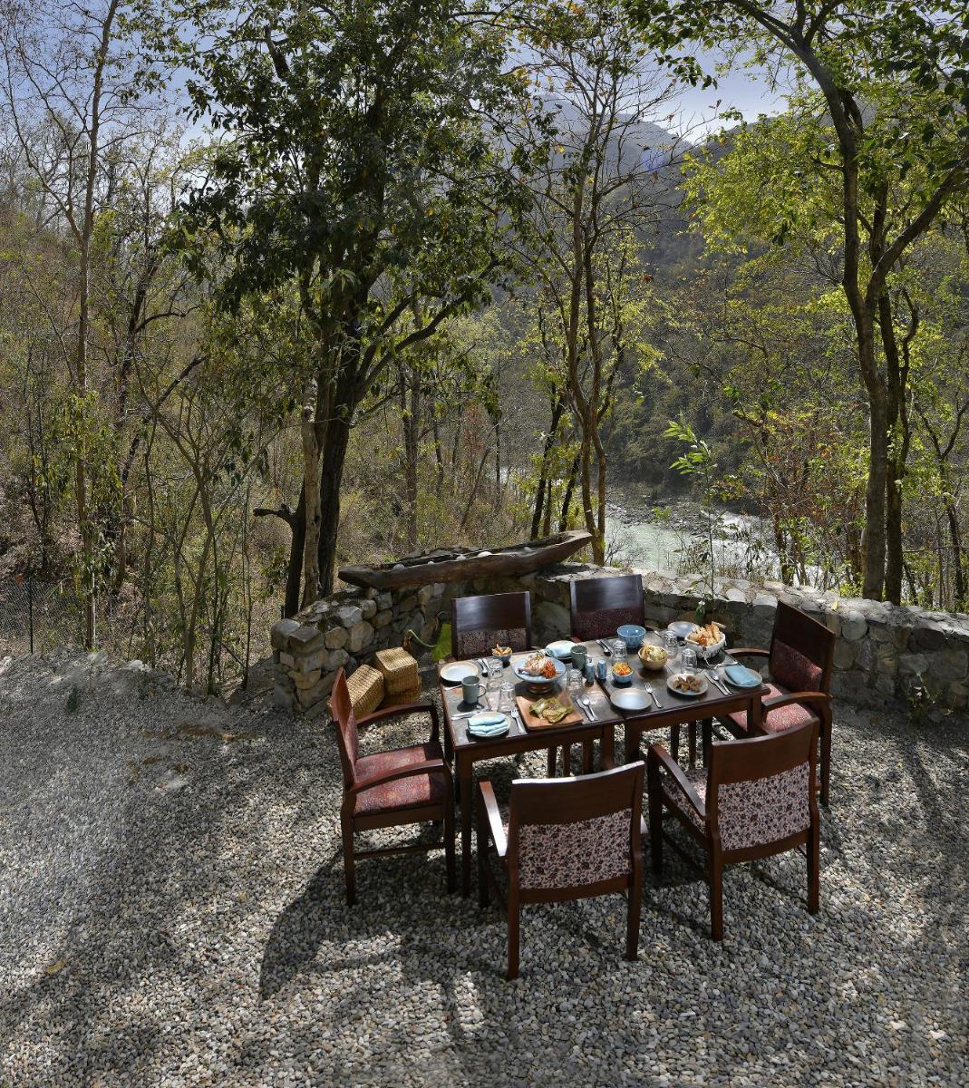 Suitetrails - Neemrana's Glasshouse on the Ganges