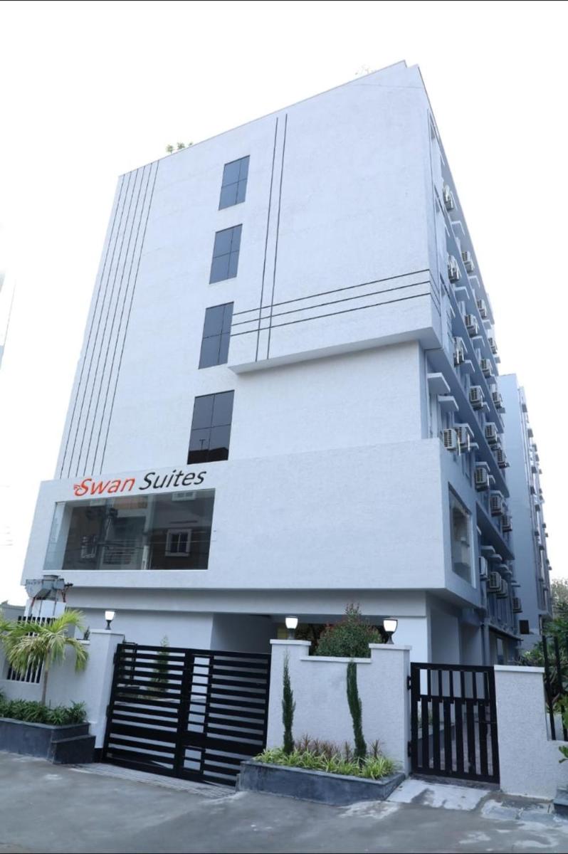 Suitetrails - SwanSuites Gachibowli