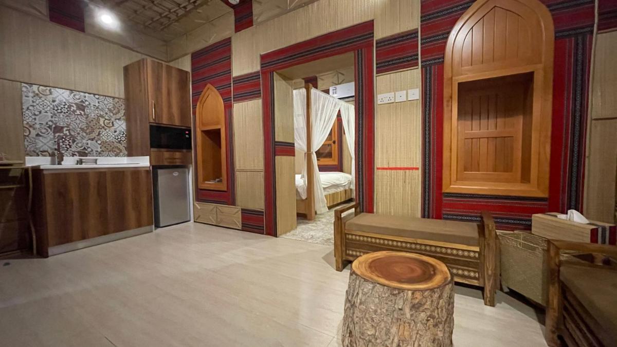 Suitetrails - Fort Guesthouse نُزل القلعة