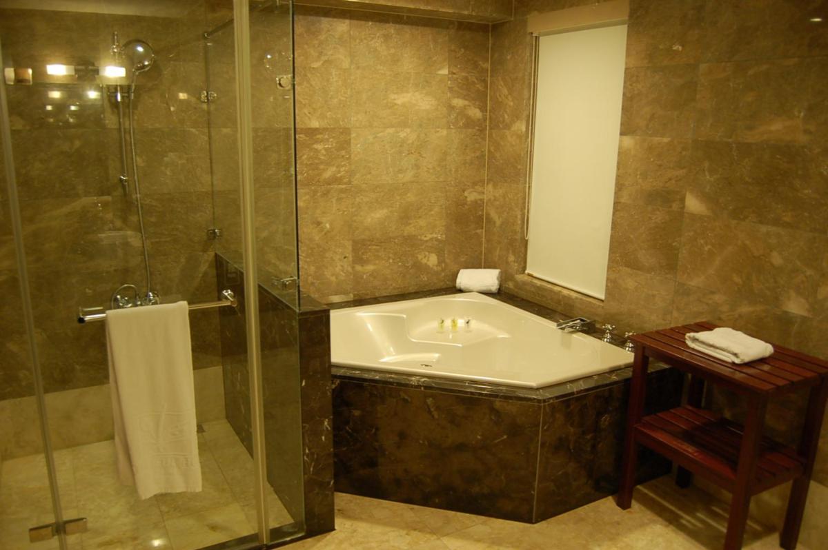 Beautiful Hotel Taipei - Housity