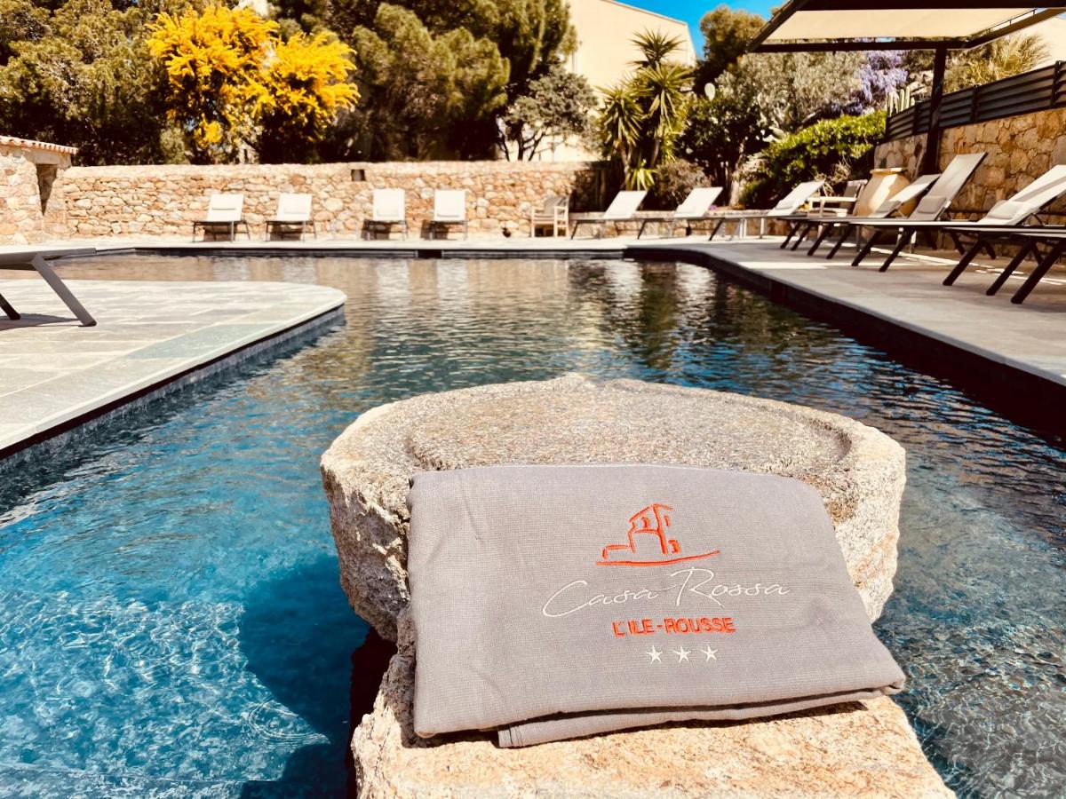 Piscine de l'établissement Hôtel Casa Rossa & Spa ou située à proximité