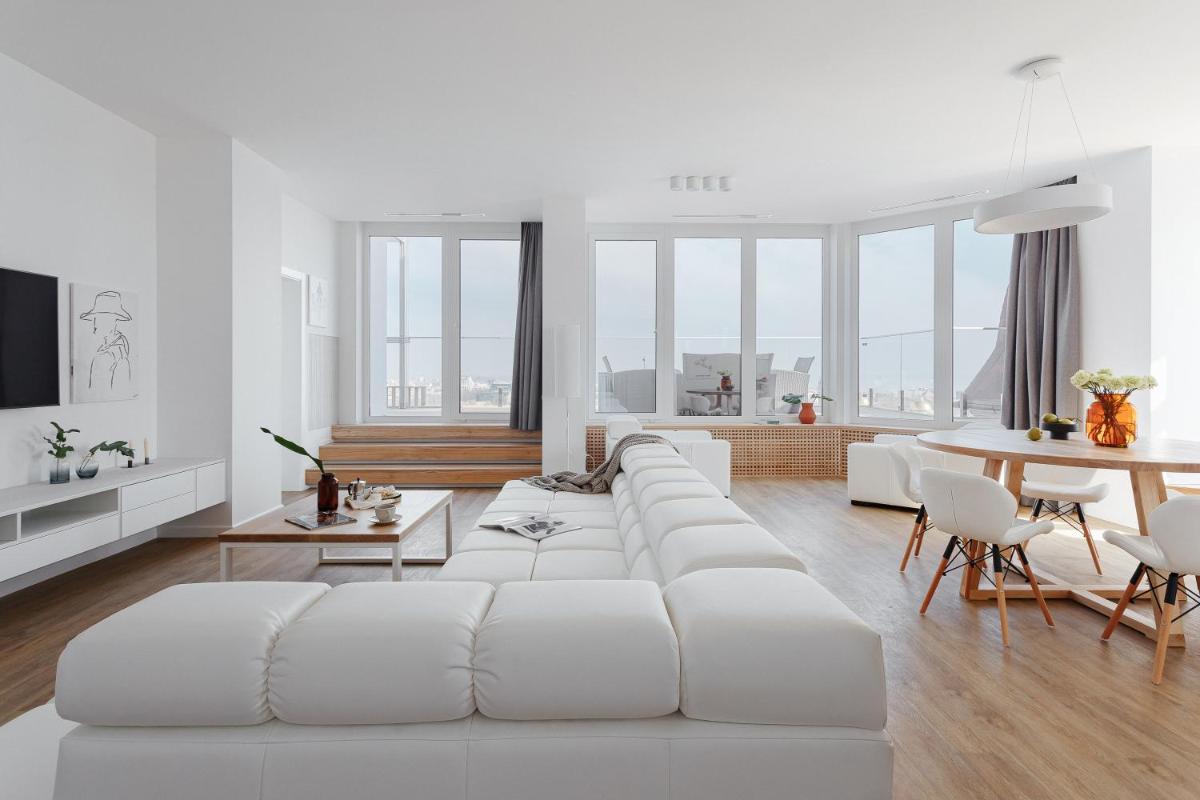 Suitetrails - ROYAL SKY apartments