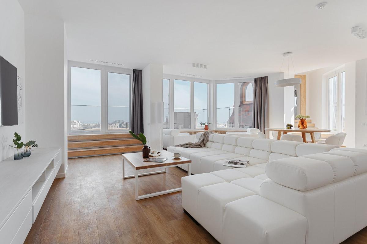 ROYAL SKY apartments - Housity