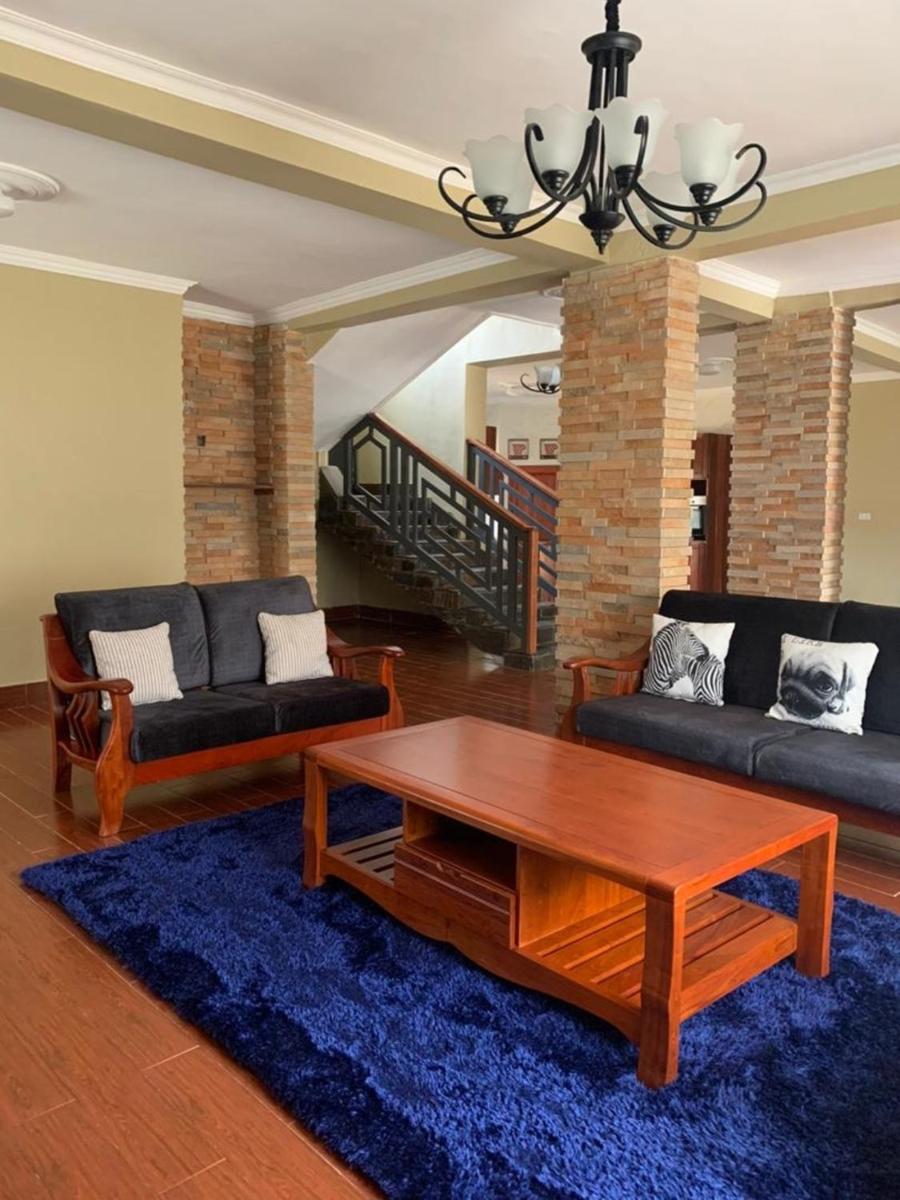 3 bedrooms in an apartment in Mass Media - Housity