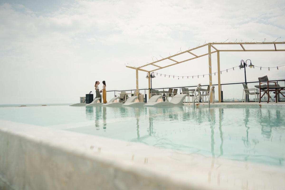 Whale Hua Hin - SHA Plus - Housity