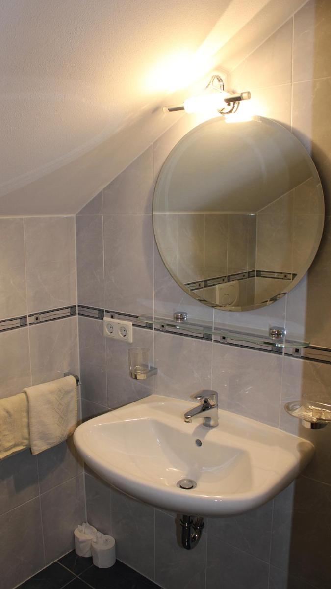 Garni Haus Valentin B&B - Housity
