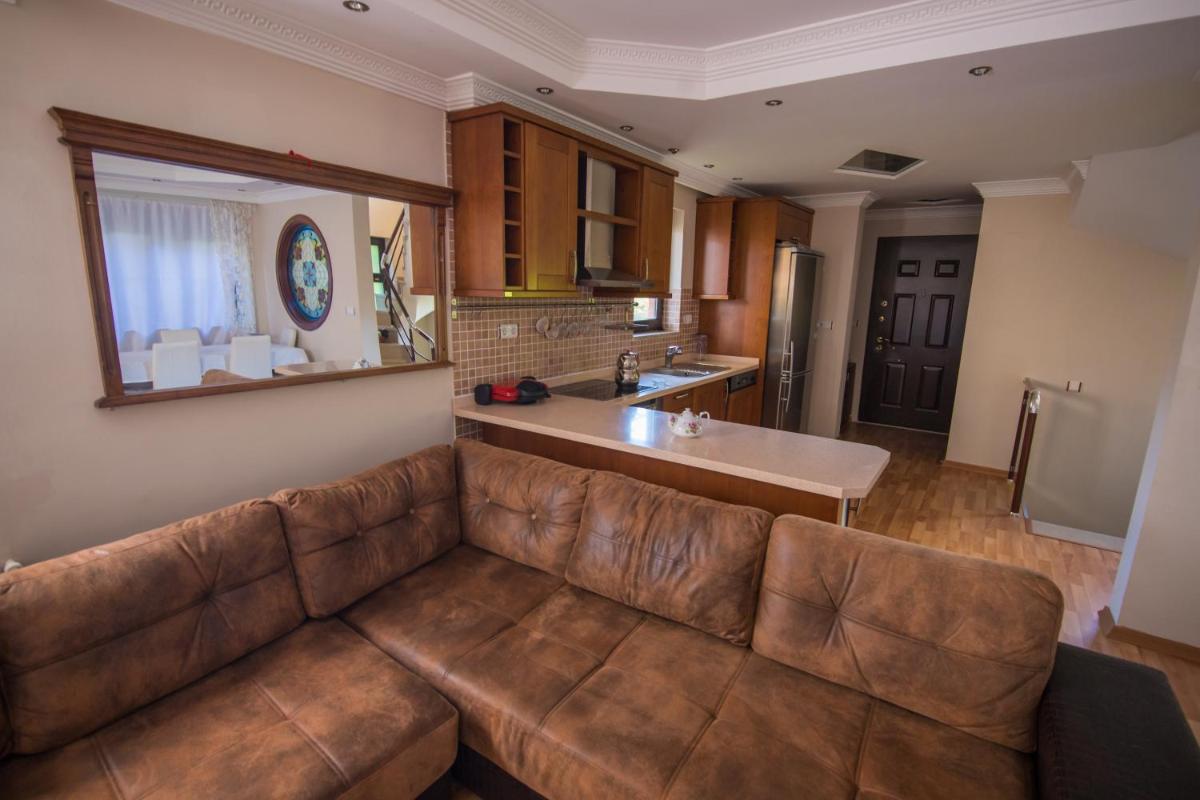 Villa Yesil İcmeler Daily Weekly Rentals - Housity
