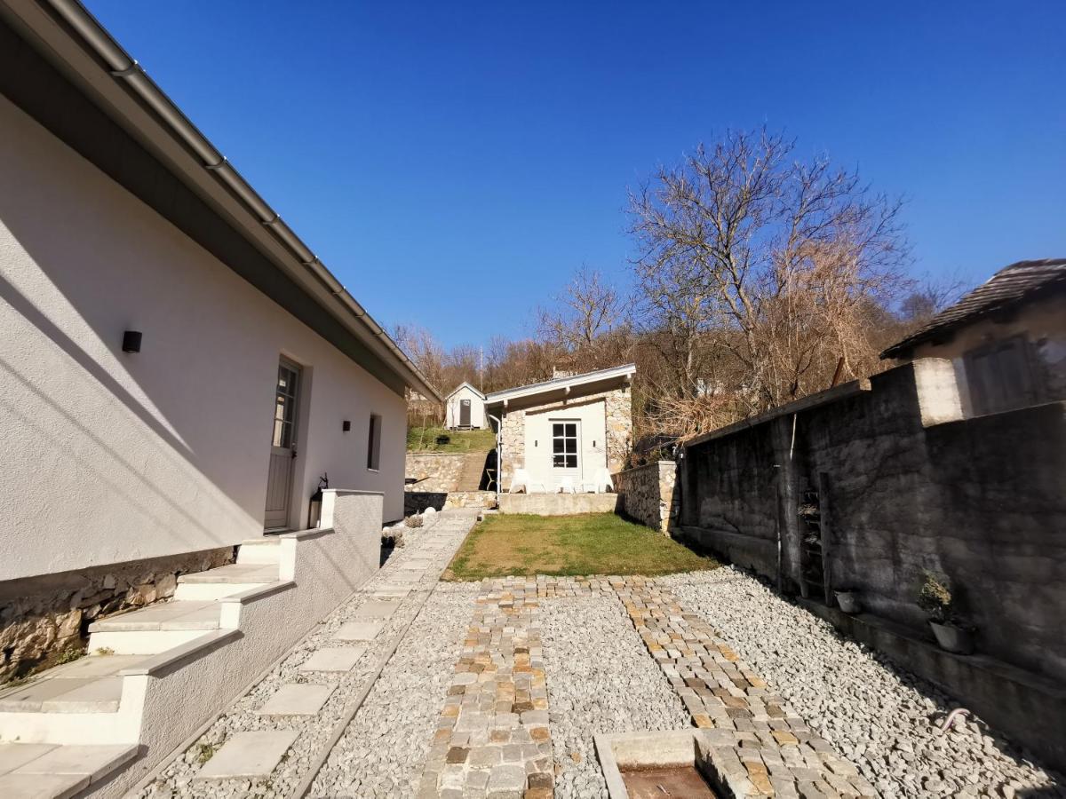 SASCA 62 - Housity