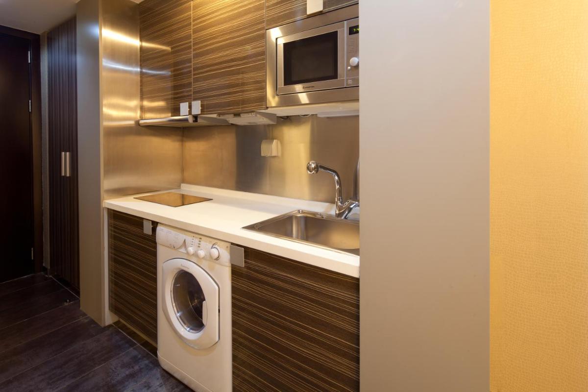 Beijing Xinxiang Yayuan Apartment (Wangfujing) - Housity