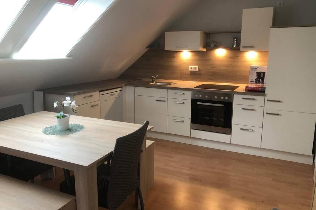 Kur-Pur eine Ferienwohnung mit Sauna und Garten - Hizvo