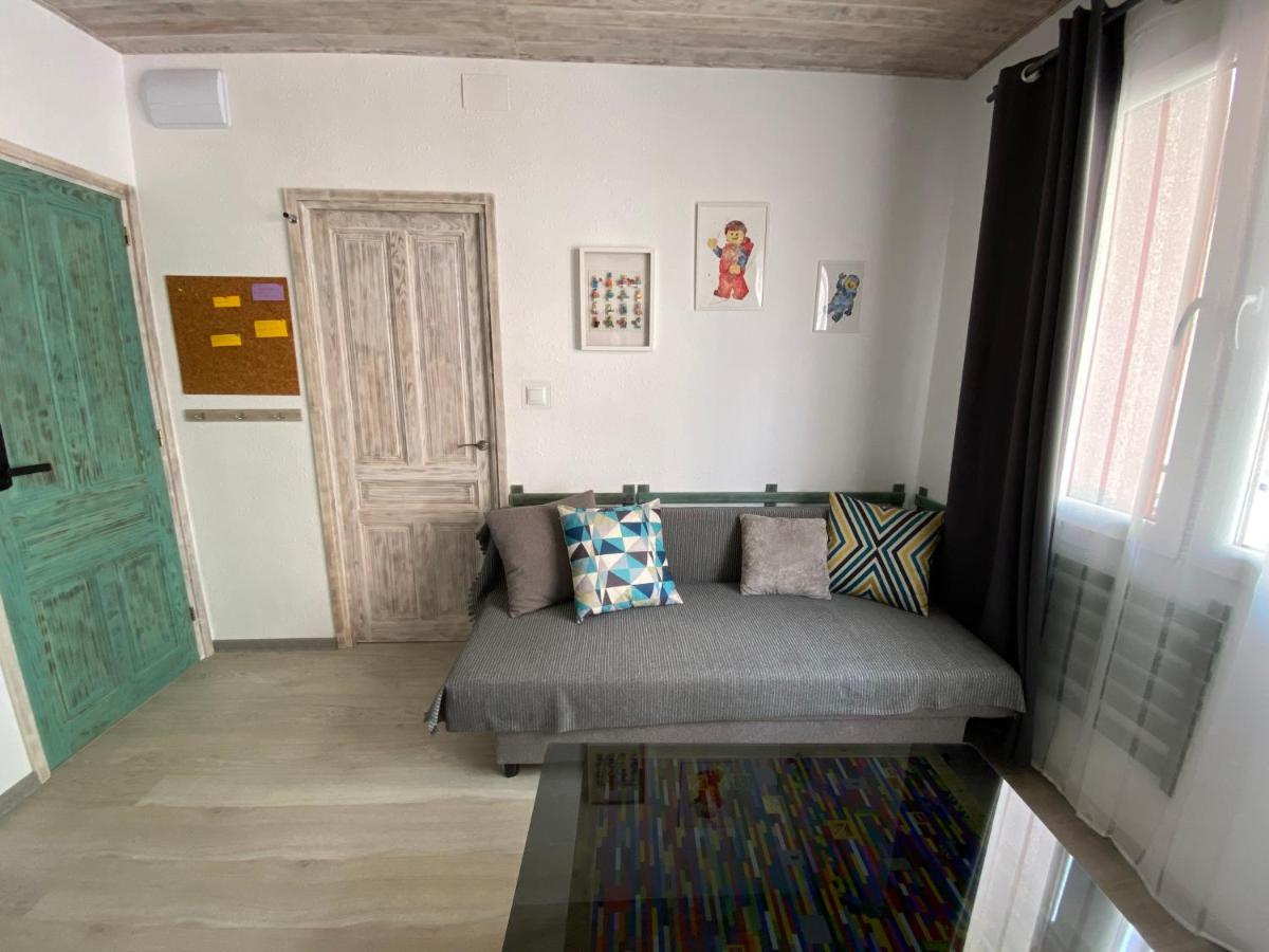 Cozy Lego Apartment - Housity