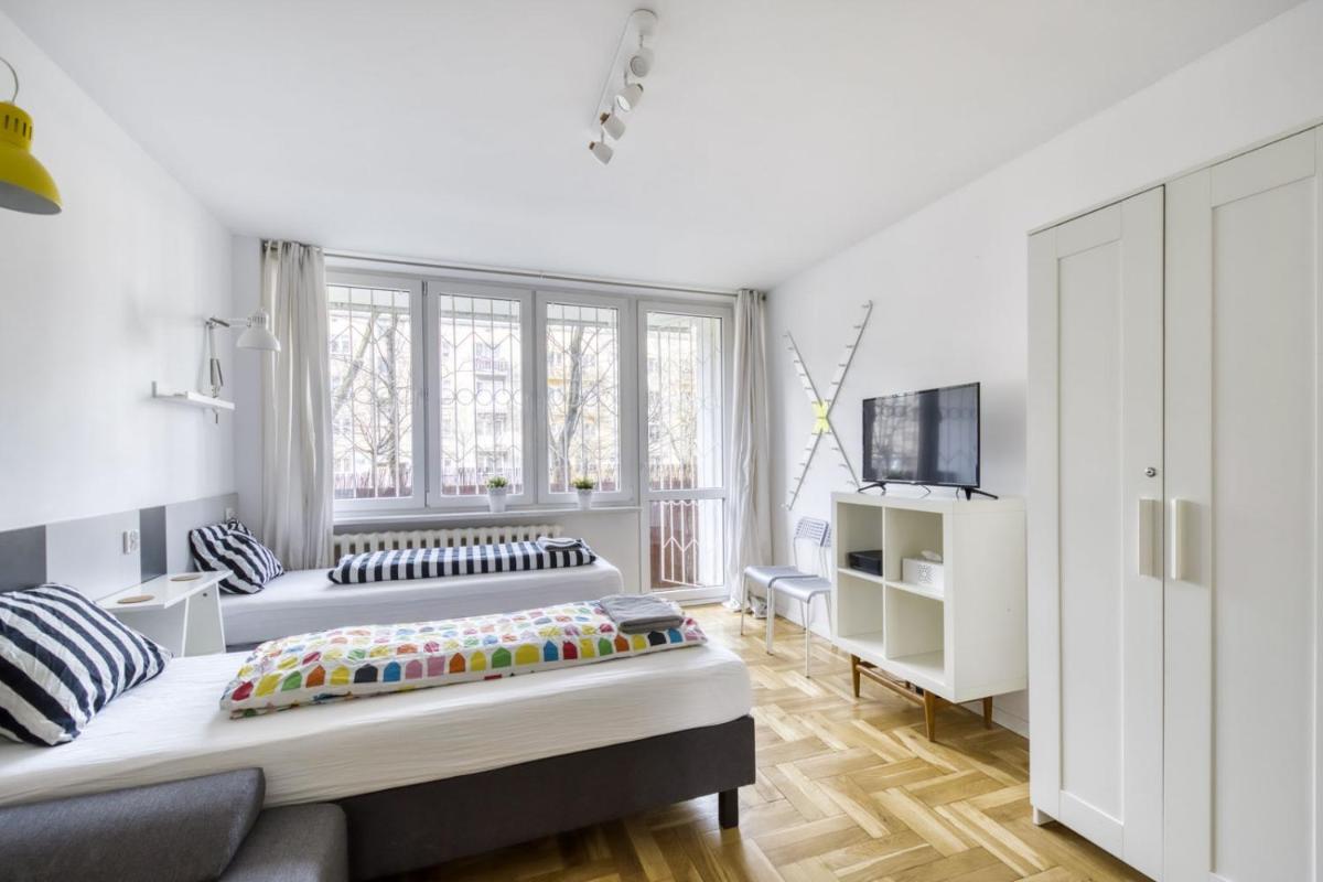 Labo Apartment Metro Plocka - Housity