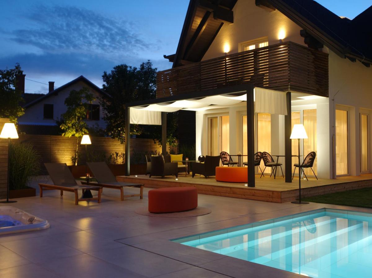 Sun House, Boutique Hotel - Housity