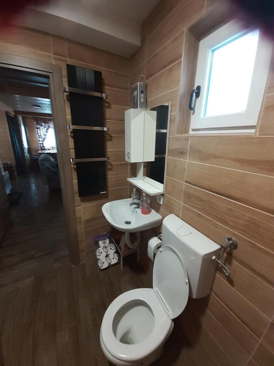 Domacinstvo Zaric - Housity