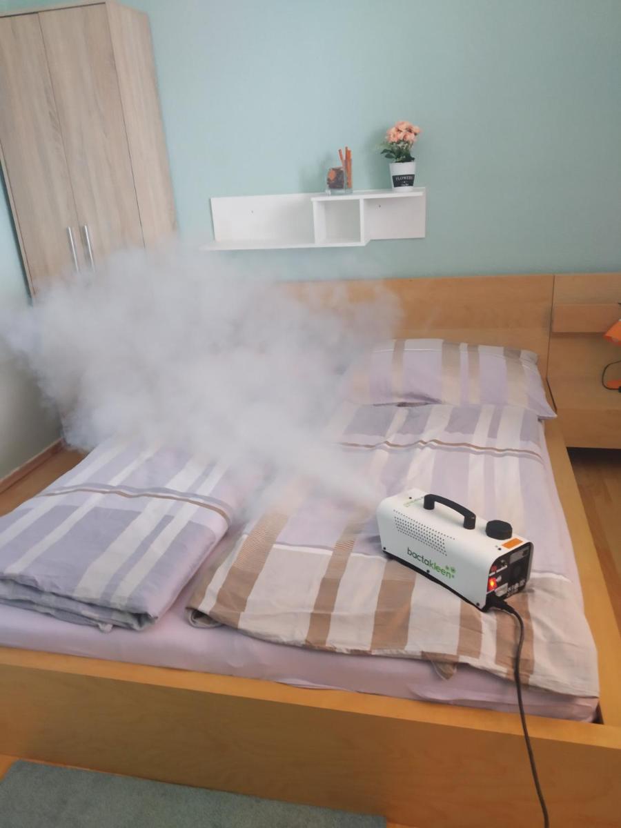 Apartmán blízko Brna s dobovými dekoracemi - Housity