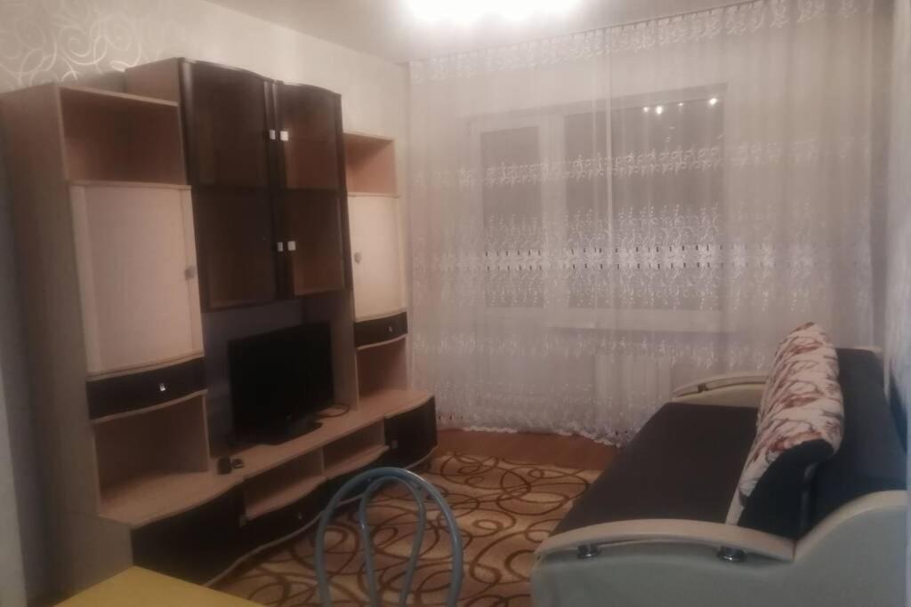 Dobrotnaia 2kh komnatnaia kvartira v khoroshem dome - Housity