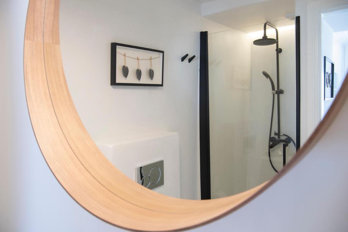 SALTY 2 Brand New 1 BD apartment in the heart of Naousa - Housity