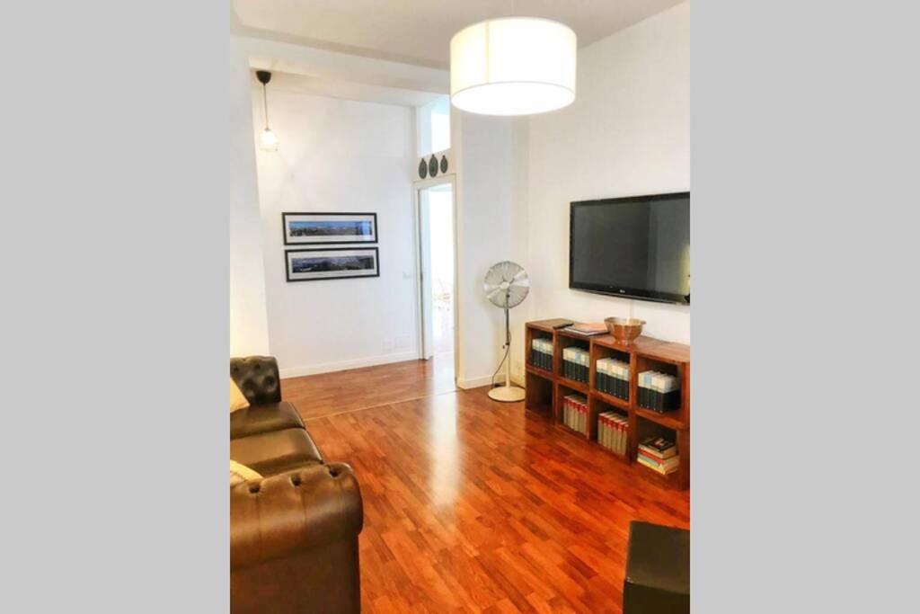 “Dietro l’angolo” Charme & Relax nel centro città - Housity