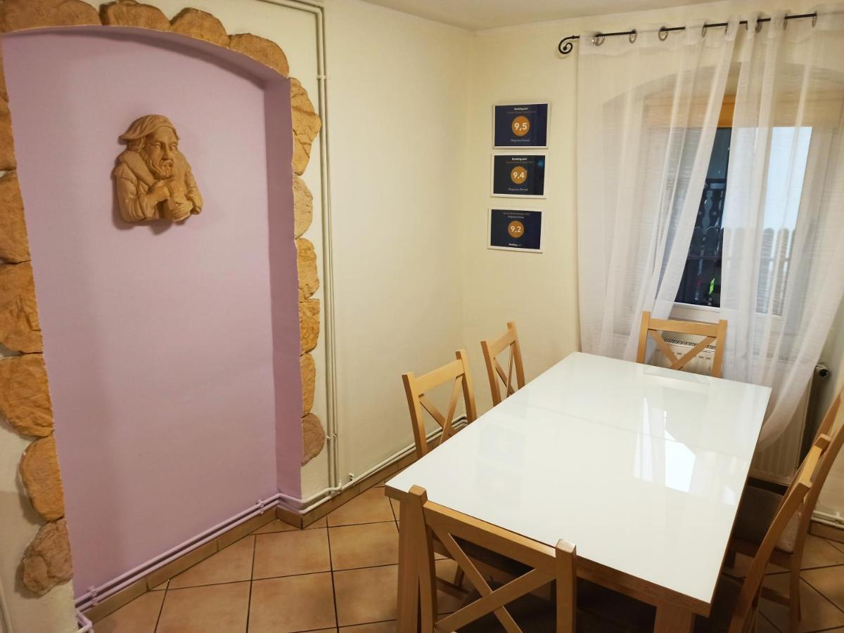 Magiczny Domek - Housity
