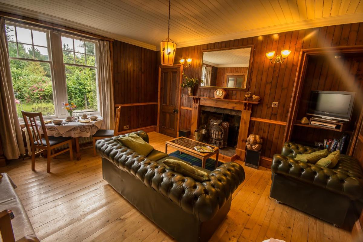 Westward Bed and Breakfast - Housity