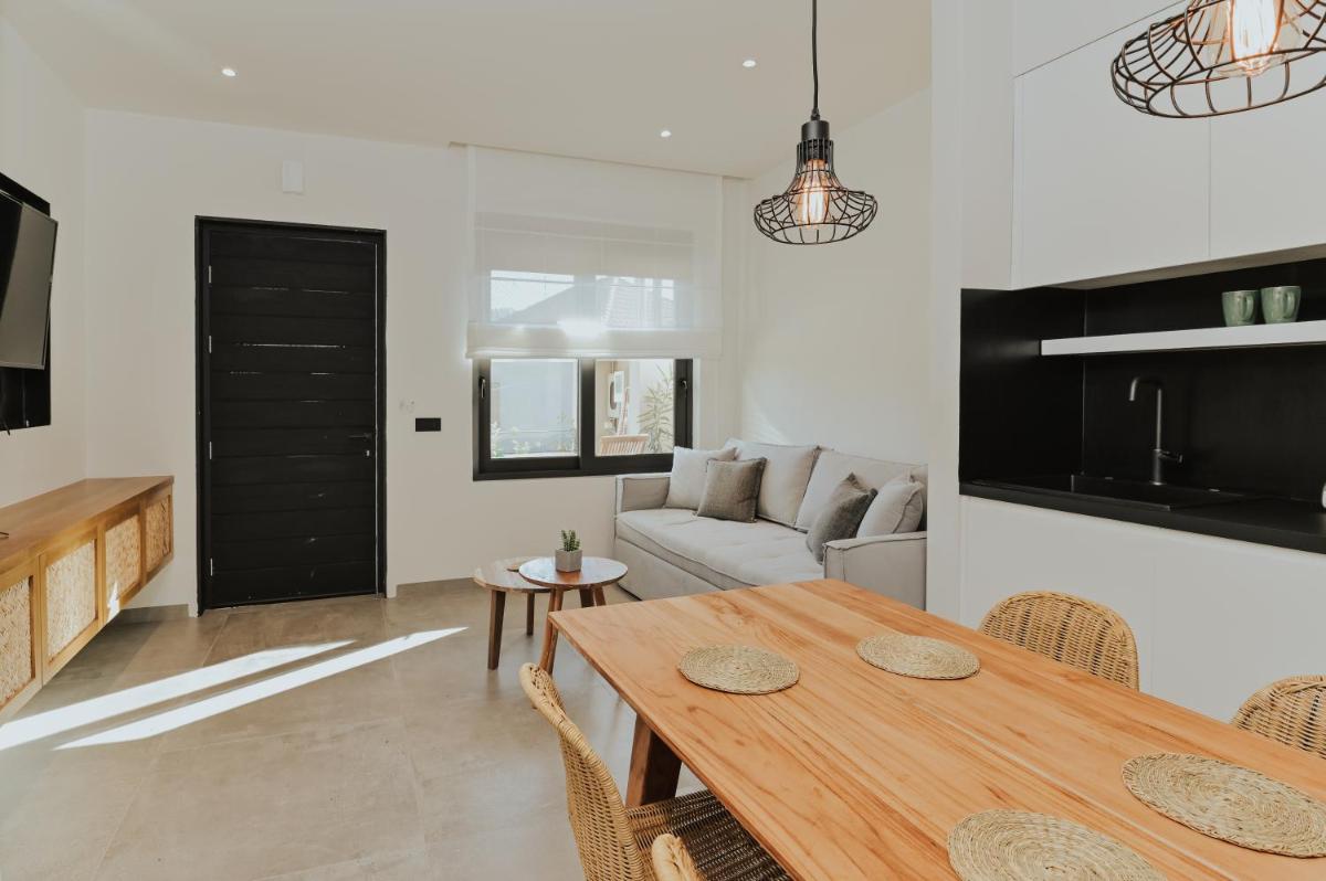 Elsa Modern Apartments - Housity