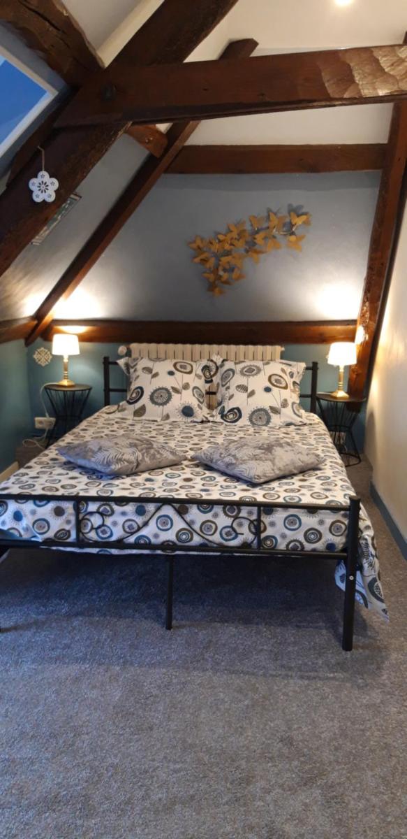 LE CHALET SUISS - Chambre Santorin - Housity