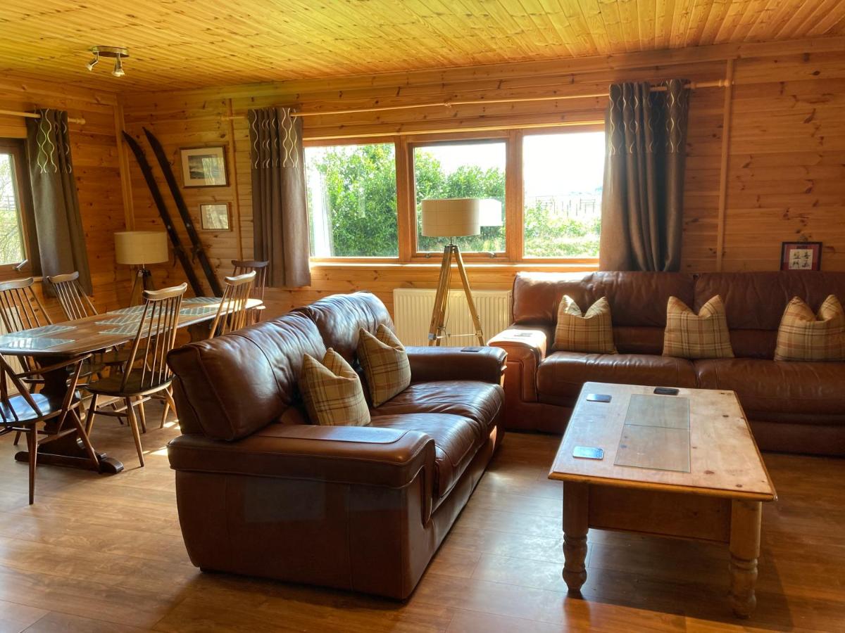 Fir Tree Lodge - Housity