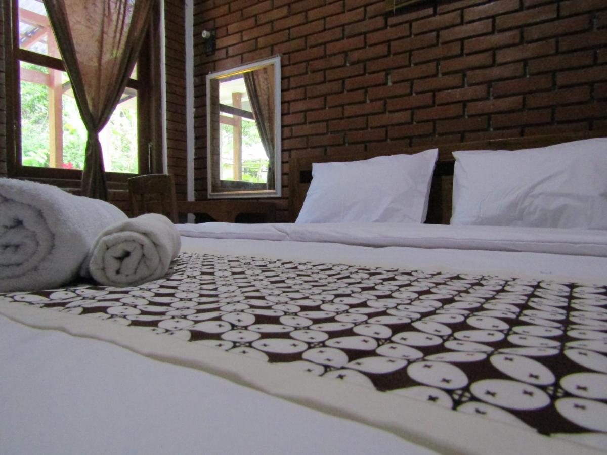 Penginapan Udin Syariah Bukit Rhema - Housity