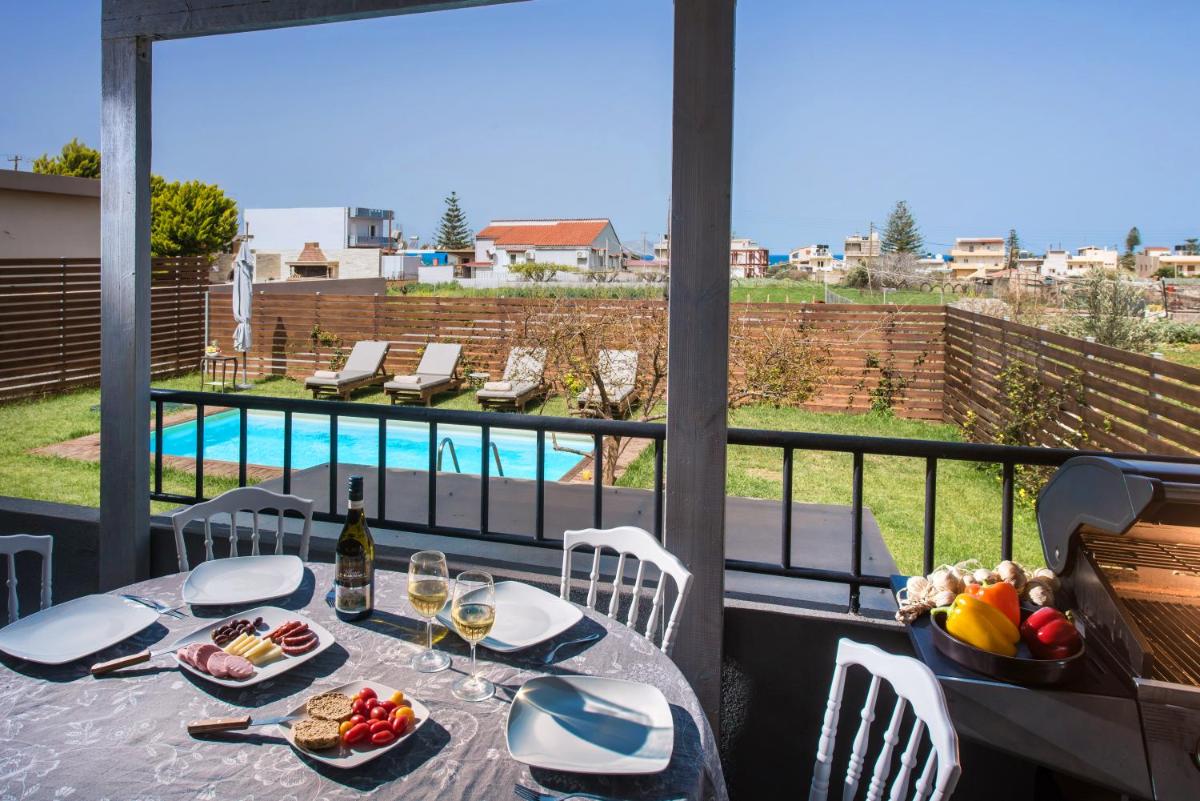 Villa MarNik - with private pool - Housity