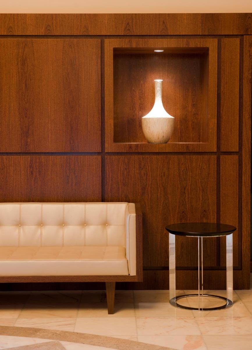 Uma área de estar em Grande Hotel De Luso