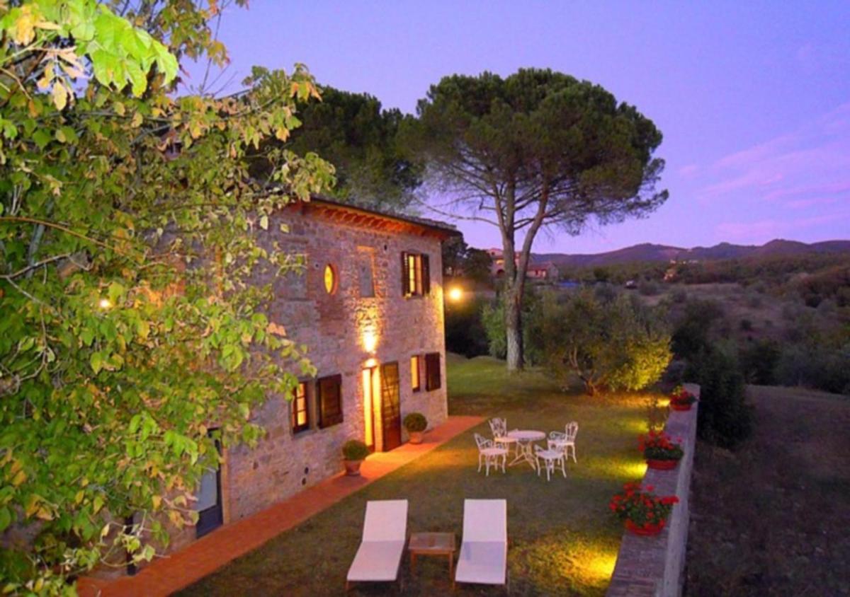 Podere Lucignano Secondo Agriturismo - Hizvo